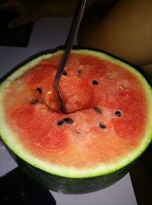 孕初期可以吃瓜